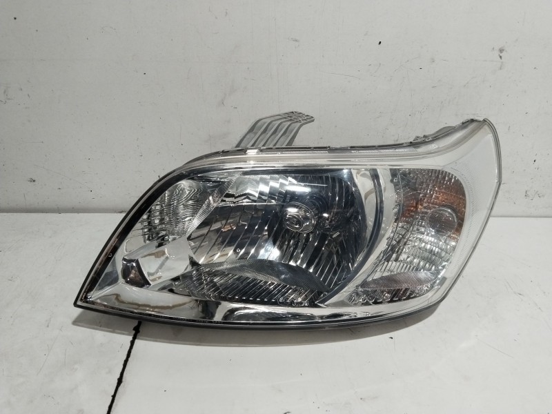 Recambio de faro izquierdo para chevrolet aveo ls referencia OEM IAM E132705  