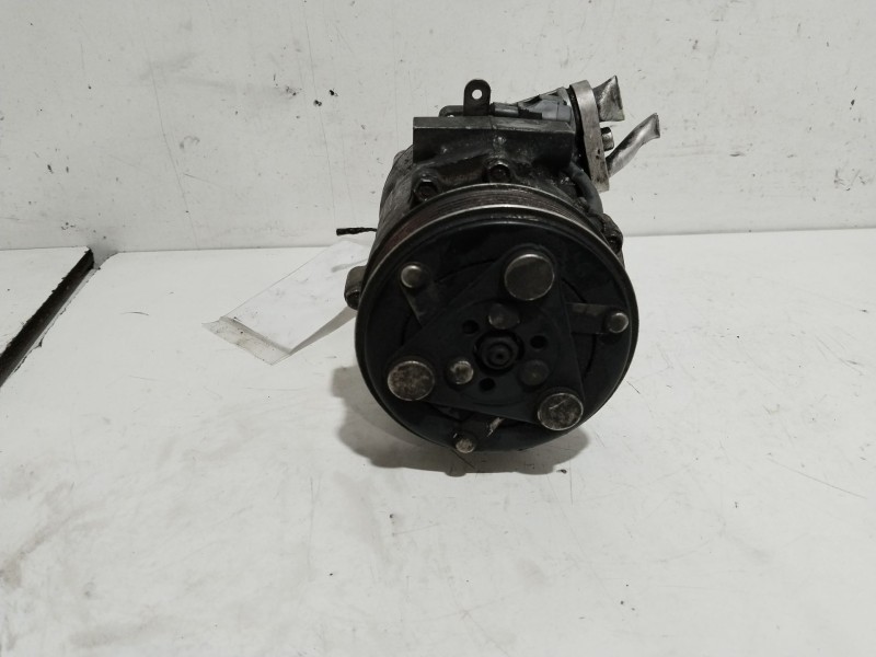 Recambio de compresor aire acondicionado para fiat linea (110) dynamic referencia OEM IAM 51803875  