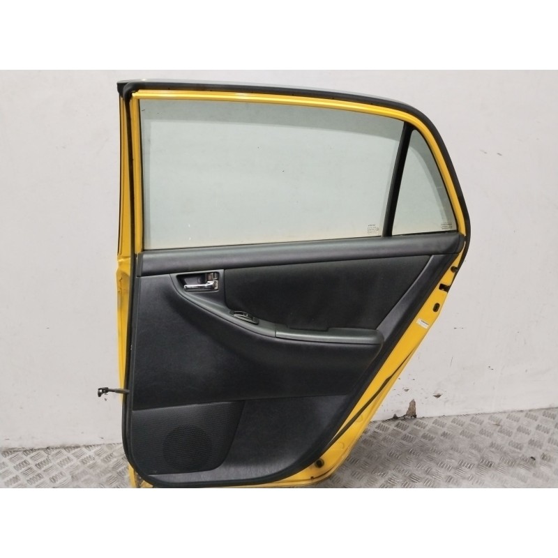 Recambio de puerta trasera derecha para toyota corolla (_e12_) 2.0 d-4d (cde120r_, cde120l_) referencia OEM IAM 6700302170  AMAR