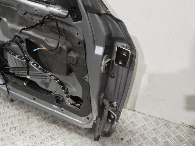 Recambio de puerta delantera izquierda para bmw x3 (e83) 2.0d referencia OEM IAM 41003451015 GRIS 