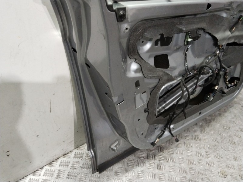 Recambio de puerta delantera izquierda para bmw x3 (e83) 2.0d referencia OEM IAM 41003451015 GRIS 