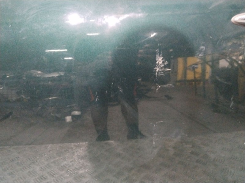 Recambio de puerta delantera izquierda para bmw mini (r50,r53) one d referencia OEM IAM 41517202911  VERDE