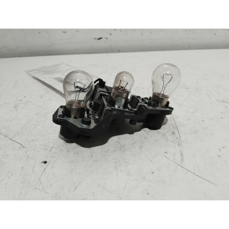 Recambio de portalampara piloto trasero izquierdo para seat toledo iv (kg3) 1.6 tdi referencia OEM IAM 18491001  
