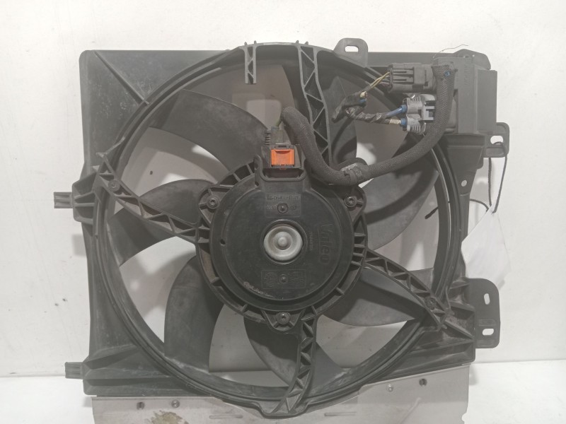 Recambio de electroventilador para peugeot 207 sw confort referencia OEM IAM 9682902080  
