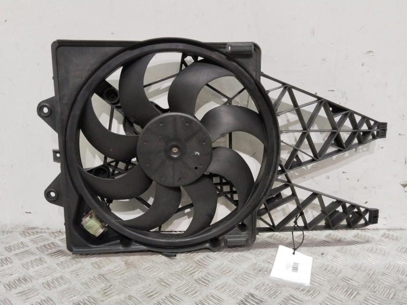 Recambio de electroventilador para fiat bravo (198) 1.9 active multijet referencia OEM IAM 51820792  