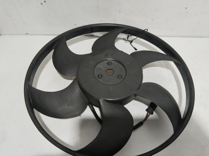 Recambio de electroventilador para mercedes-benz clase a (w168) 170 cdi (168.009) referencia OEM IAM A1685000193  