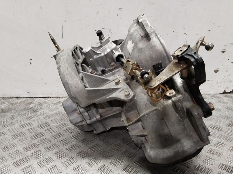 Recambio de caja cambios para daewoo tacuma (u100) 1.6 referencia OEM IAM BC3944  