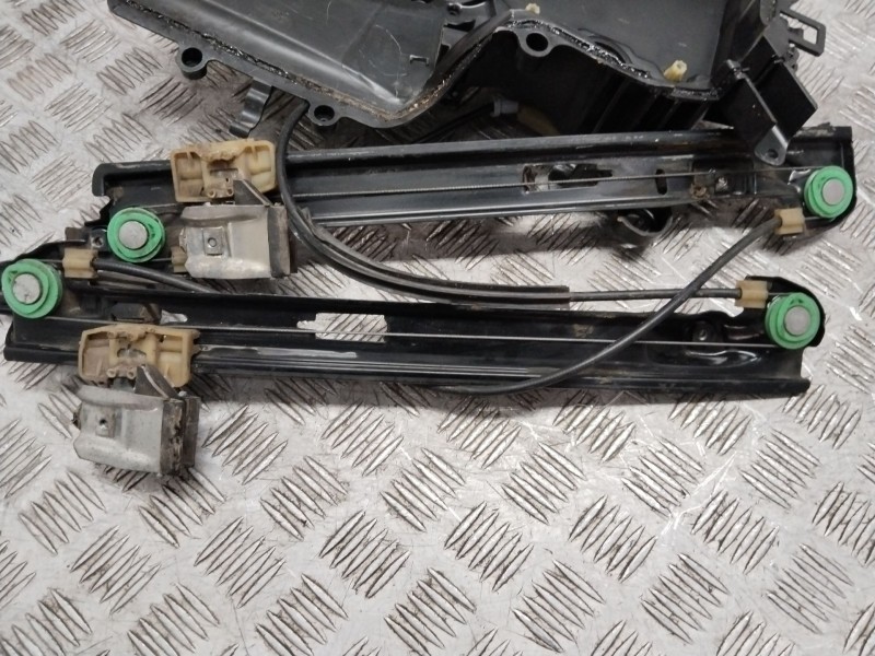 Recambio de elevalunas delantero izquierdo para seat leon (1p1) reference referencia OEM IAM 1P0867435  1K0959793H