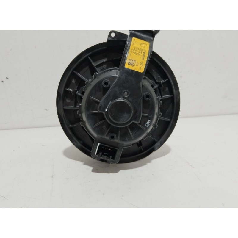 Recambio de motor calefaccion para volkswagen up! (121, 122, bl1, bl2, bl3, 123) e-up referencia OEM IAM 0016608801  