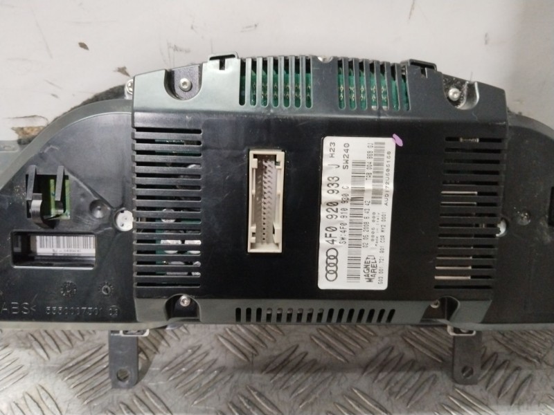 Recambio de cuadro instrumentos para audi a6 avant (4f5) 2.0 tdi referencia OEM IAM 4F0920933J  
