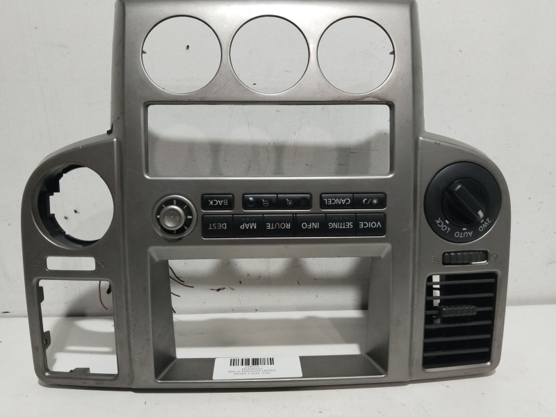 Recambio de rejilla aireadora central para nissan x-trail (t30) vertex referencia OEM IAM 68260EQ000  