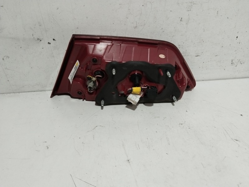 Recambio de piloto trasero izquierdo para kia optima concept referencia OEM IAM 92403D4  