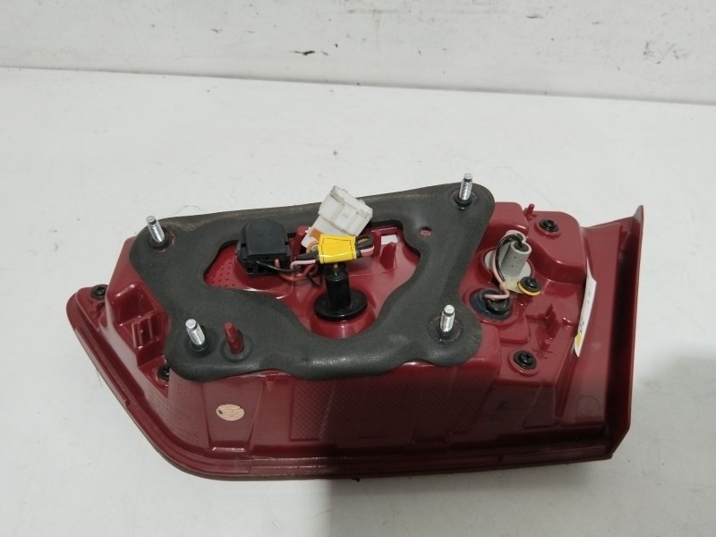 Recambio de piloto trasero izquierdo para kia optima concept referencia OEM IAM 92403D4  