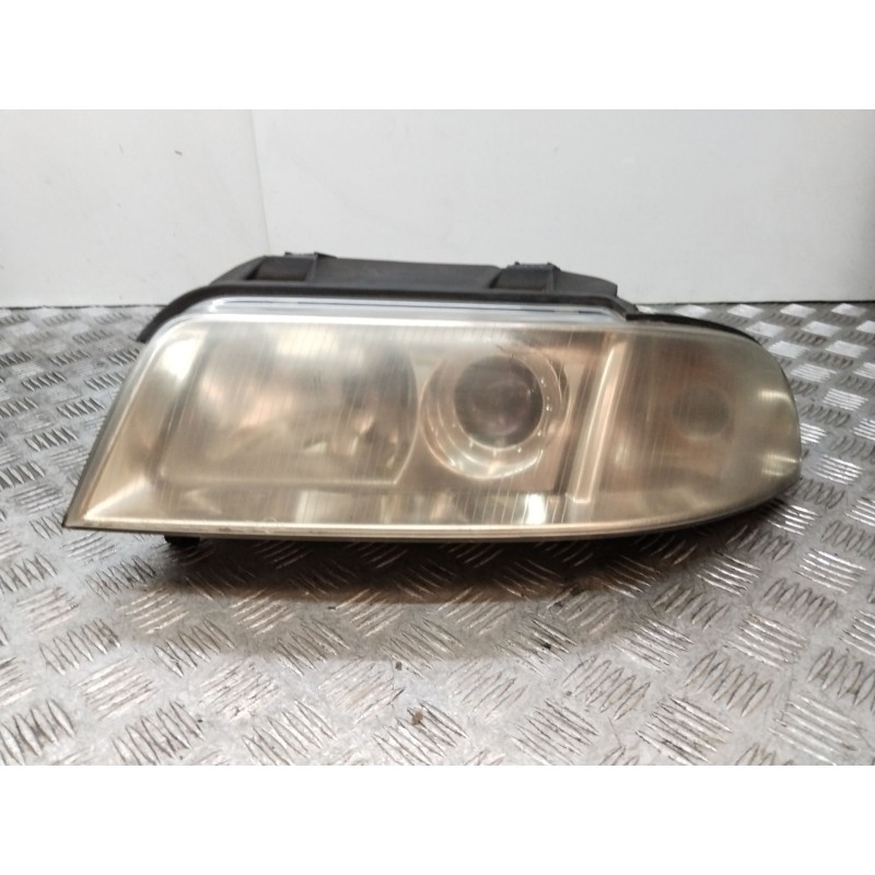 Recambio de faro izquierdo para audi a4 b5 avant (8d5) 1.9 tdi referencia OEM IAM 8D0941003AK  