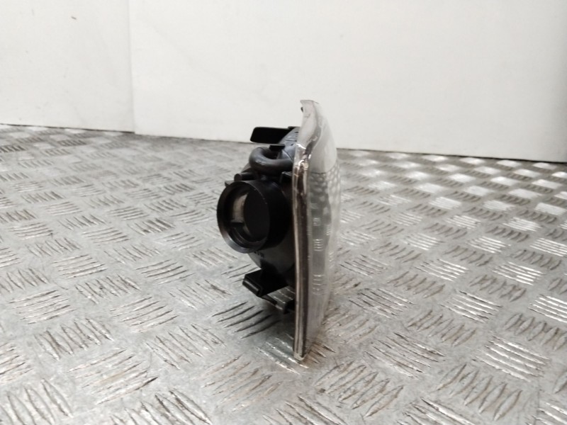 Recambio de piloto delantero derecho para volkswagen passat b5 (3b2) 1.9 tdi 4motion referencia OEM IAM 084411531   Recambio de piloto delantero derecho para volkswagen passat b5 (3b2) 1.9 tdi 4motion referencia OEM IAM 084411531