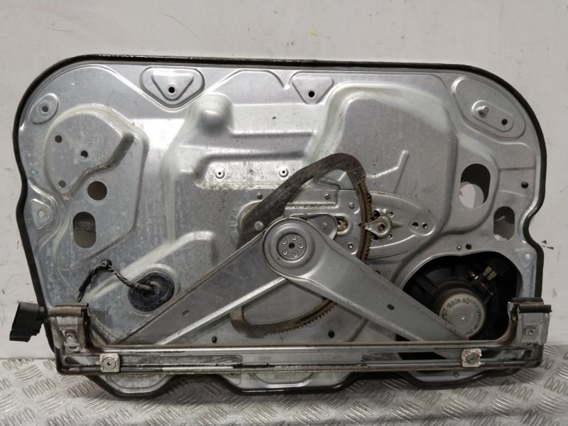 Recambio de elevalunas delantero derecho para ford focus berlina (cap) ghia referencia OEM IAM 1738646  4M51A045H16A