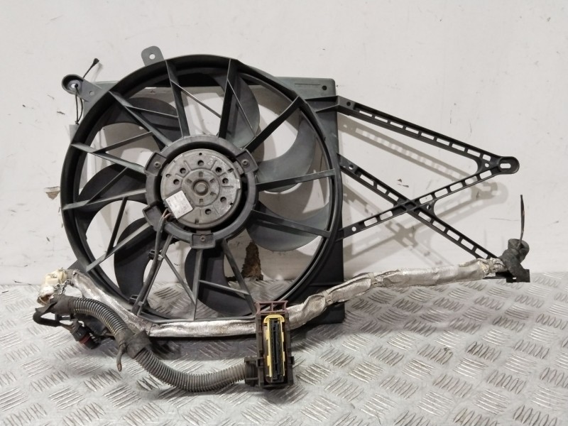 Recambio de electroventilador para opel astra g berlina comfort referencia OEM IAM 0130303833  