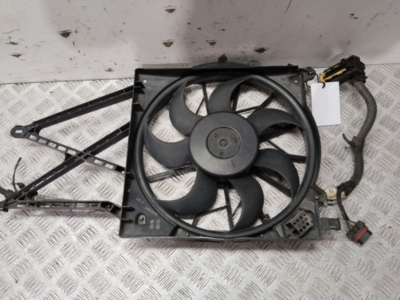 Recambio de electroventilador para opel astra g berlina comfort referencia OEM IAM 0130303833  