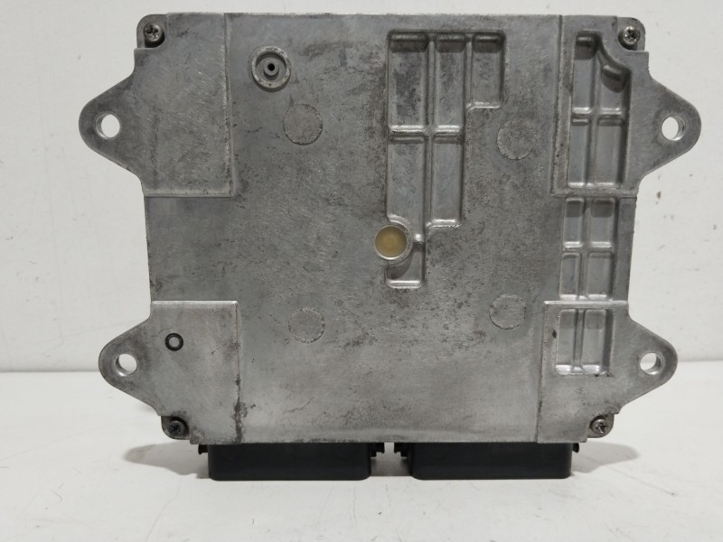 Recambio de centralita motor uce para smart forfour básico (70kw) referencia OEM IAM 1860A442 A1351503279 