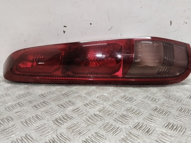 Recambio de piloto trasero izquierdo para nissan x-trail (t30) vertex referencia OEM IAM 26555EQ00A  