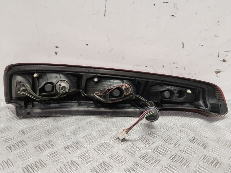 Recambio de piloto trasero derecho para nissan x-trail (t30) vertex referencia OEM IAM 26554EQ00A  