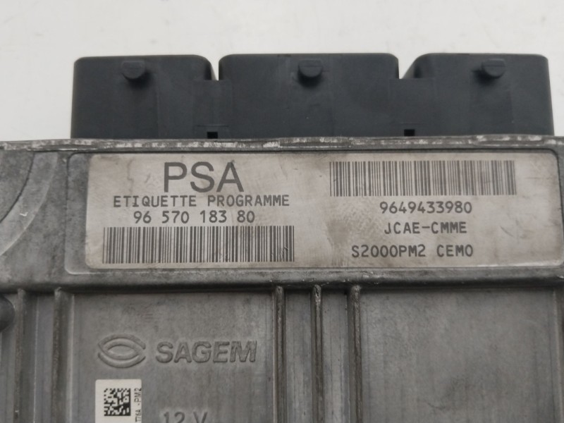 Recambio de centralita motor uce para citroën c2 vtr referencia OEM IAM 9657018380  