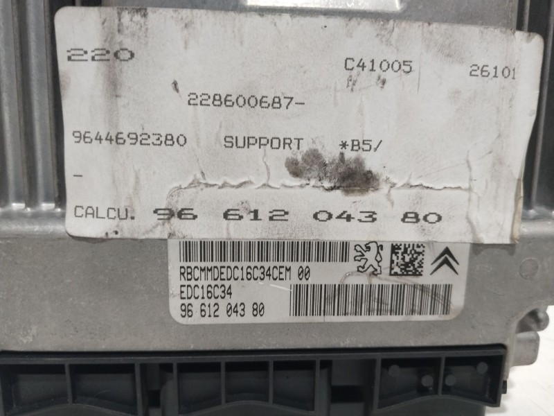 Recambio de centralita motor uce para citroën c4 berlina exclusive referencia OEM IAM 9661204380  
