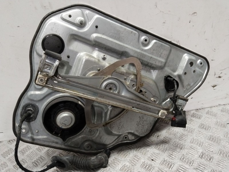 Recambio de elevalunas delantero izquierdo para volvo v50 familiar 2.0 d momentum referencia OEM IAM FR01600430A  