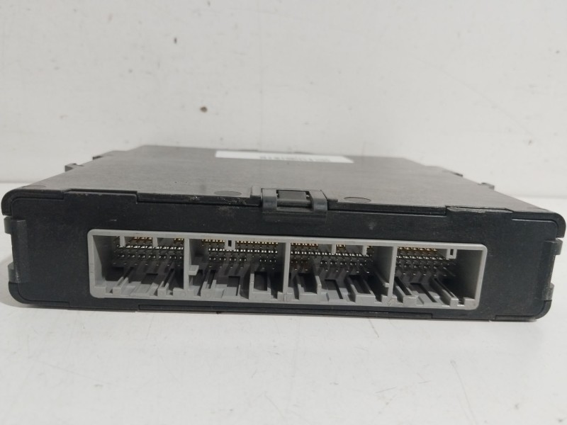 Recambio de modulo electronico para toyota yaris hybrid active referencia OEM IAM 899810D161  