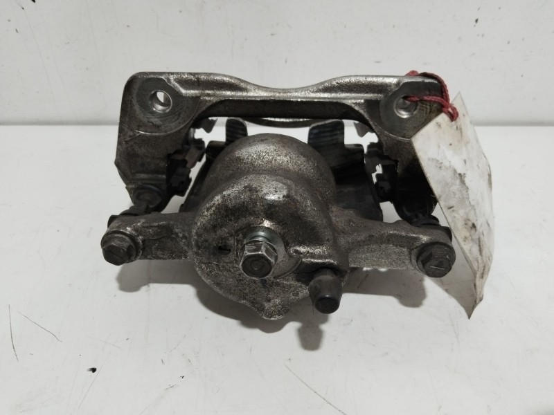 Recambio de pinza freno delantera izquierda para toyota auris live referencia OEM IAM   