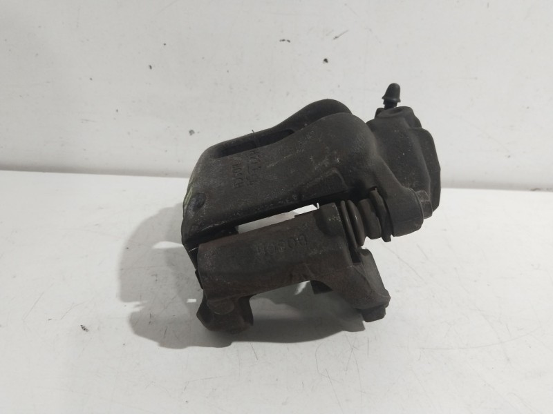 Recambio de pinza freno delantera derecha para peugeot 207 sport referencia OEM IAM 0204Y01145  