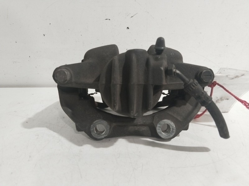 Recambio de pinza freno delantera derecha para peugeot 207 sport referencia OEM IAM 0204Y01145  