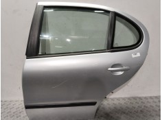 Recambio de puerta trasera izquierda para seat leon (1m1) 1.6 16 v referencia OEM IAM 1M0833055L  PLATA