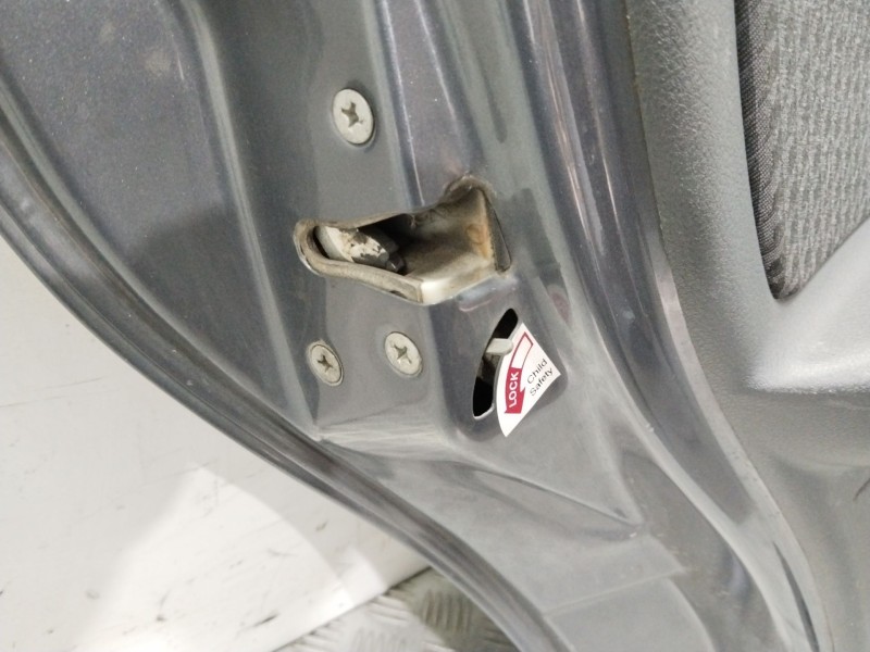 Recambio de puerta trasera izquierda para tata indigo (4_v2) 1.4 td referencia OEM IAM   GRIS