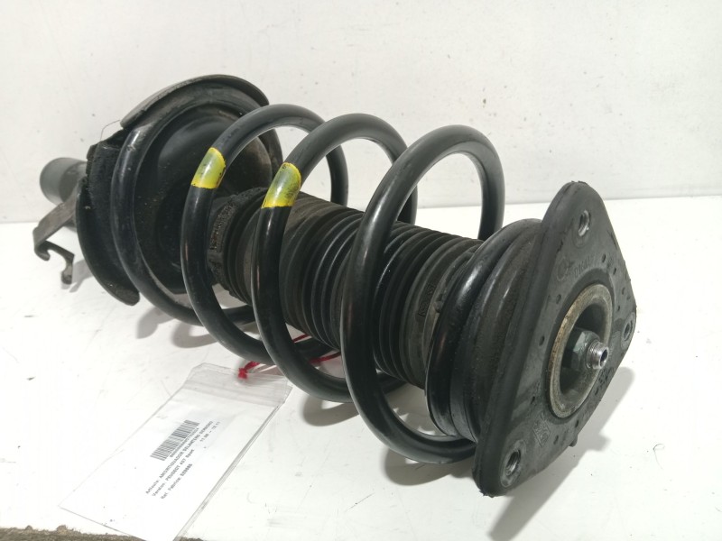 Recambio de amortiguador delantero derecho para peugeot 407 sport referencia OEM IAM 528665  