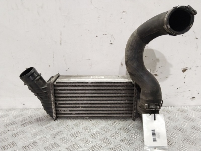 Recambio de intercooler para peugeot 3008 sport pack referencia OEM IAM 96730157807  