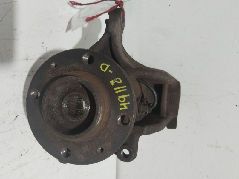 Recambio de mangueta delantera derecha para peugeot 207 sport referencia OEM IAM   