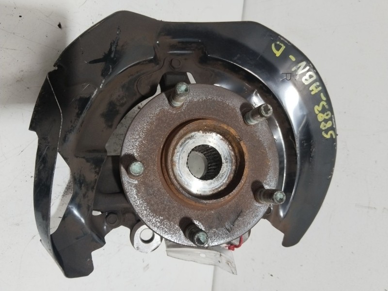 Recambio de mangueta delantera derecha para peugeot 407 sport referencia OEM IAM 3N612K004AC  