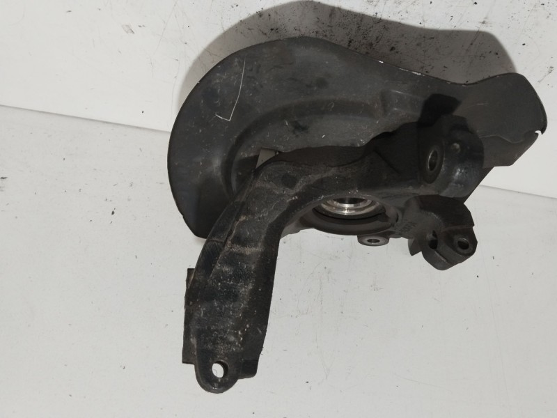 Recambio de mangueta delantera derecha para peugeot 407 sport referencia OEM IAM 3N612K004AC  