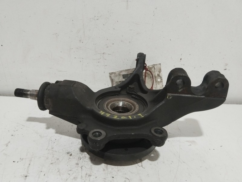 Recambio de mangueta delantera izquierda para peugeot 307 berlina (s2) xs referencia OEM IAM   