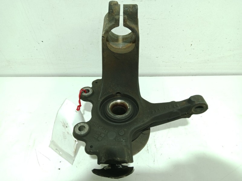 Recambio de mangueta delantera derecha para ford focus berlina (cak) ambiente referencia OEM IAM 3M513K170  