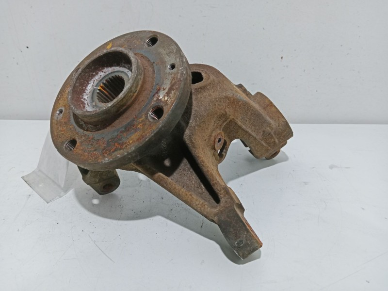 Recambio de mangueta delantera izquierda para peugeot 206 berlina xs clim referencia OEM IAM   