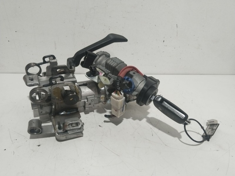 Recambio de columna direccion para hyundai i40 cab bluedrive referencia OEM IAM 563103Z170  