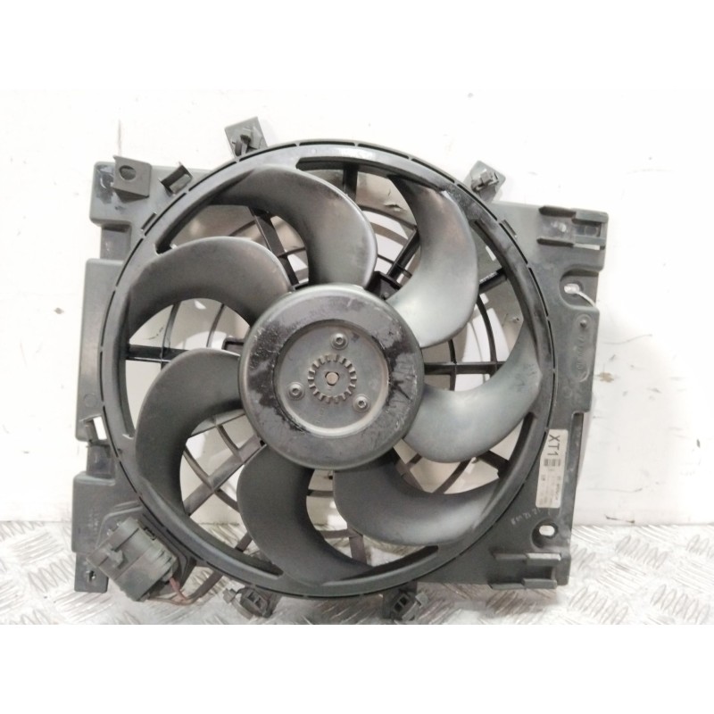 Recambio de electroventilador para opel astra gtc sport referencia OEM IAM 0130303960  13132559