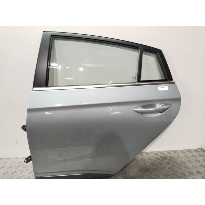 Recambio de puerta trasera izquierda para hyundai ioniq (ae) 1.6 gdi hybrid referencia OEM IAM 77003G2010  GRIS