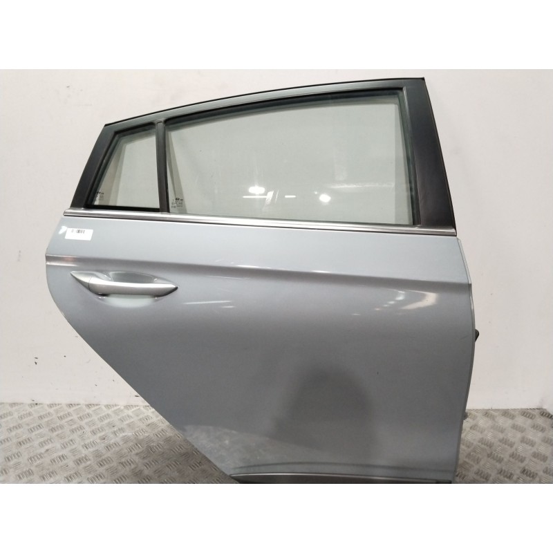 Recambio de puerta trasera derecha para hyundai ioniq (ae) 1.6 gdi hybrid referencia OEM IAM 77004G2010  GRIS