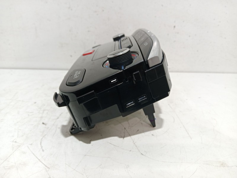 Recambio de mando calefaccion / aire acondicionado para hyundai ioniq (ae) 1.6 gdi hybrid referencia OEM IAM 97250G2140MBI  9725