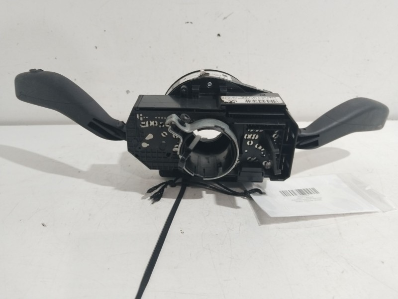 Recambio de mando multifuncion para ford fiesta (ccn) titanium referencia OEM IAM 8A6T13N064  