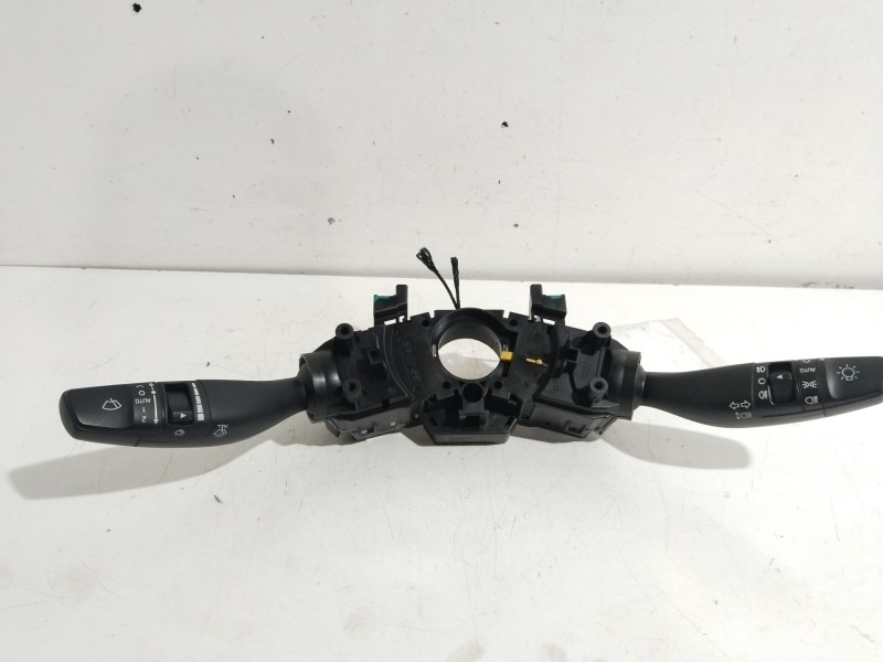 Recambio de mando multifuncion para kia optima concept referencia OEM IAM 93403D4910  