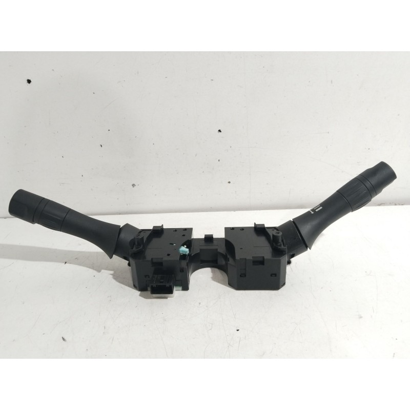 Recambio de mando multifuncion para nissan leaf basis referencia OEM IAM 255503NA1A  